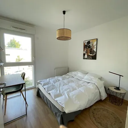 شقة Charming T3 With Balcony And Garden
